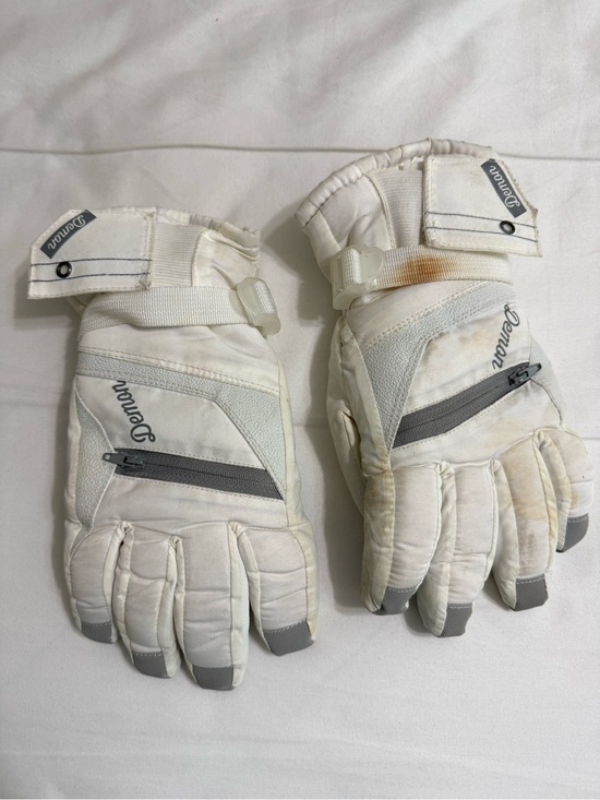 Accessories - White Women Insulated Snow Gloves size Small - Medium